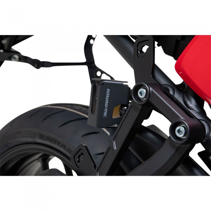 [해외]SW-MOTECH Yamaha Tracer 9/GT 20/GT+ 22 브레이크 오일 저장소 보호 장치 9141134707 Black