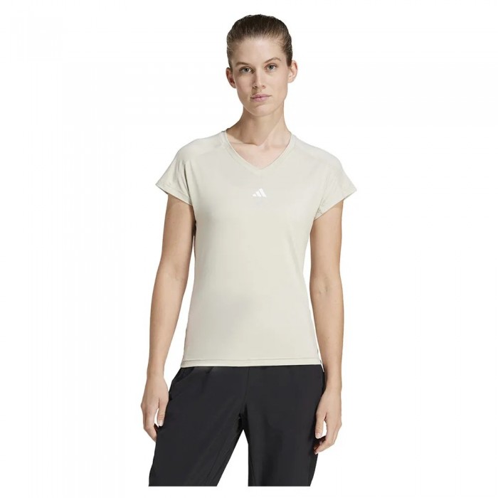 [해외]아디다스 Aeroready Train Essentials 미니mal Branding V-Neck 반팔 티셔츠 7141515647 Wonder Alumina / White